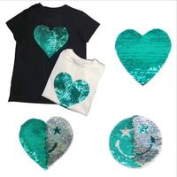 Appliques en tissu feutre brodé thermocollant avec paillettes réversibles en forme de cœur et de visage souriant pour vêtements et chapeaux