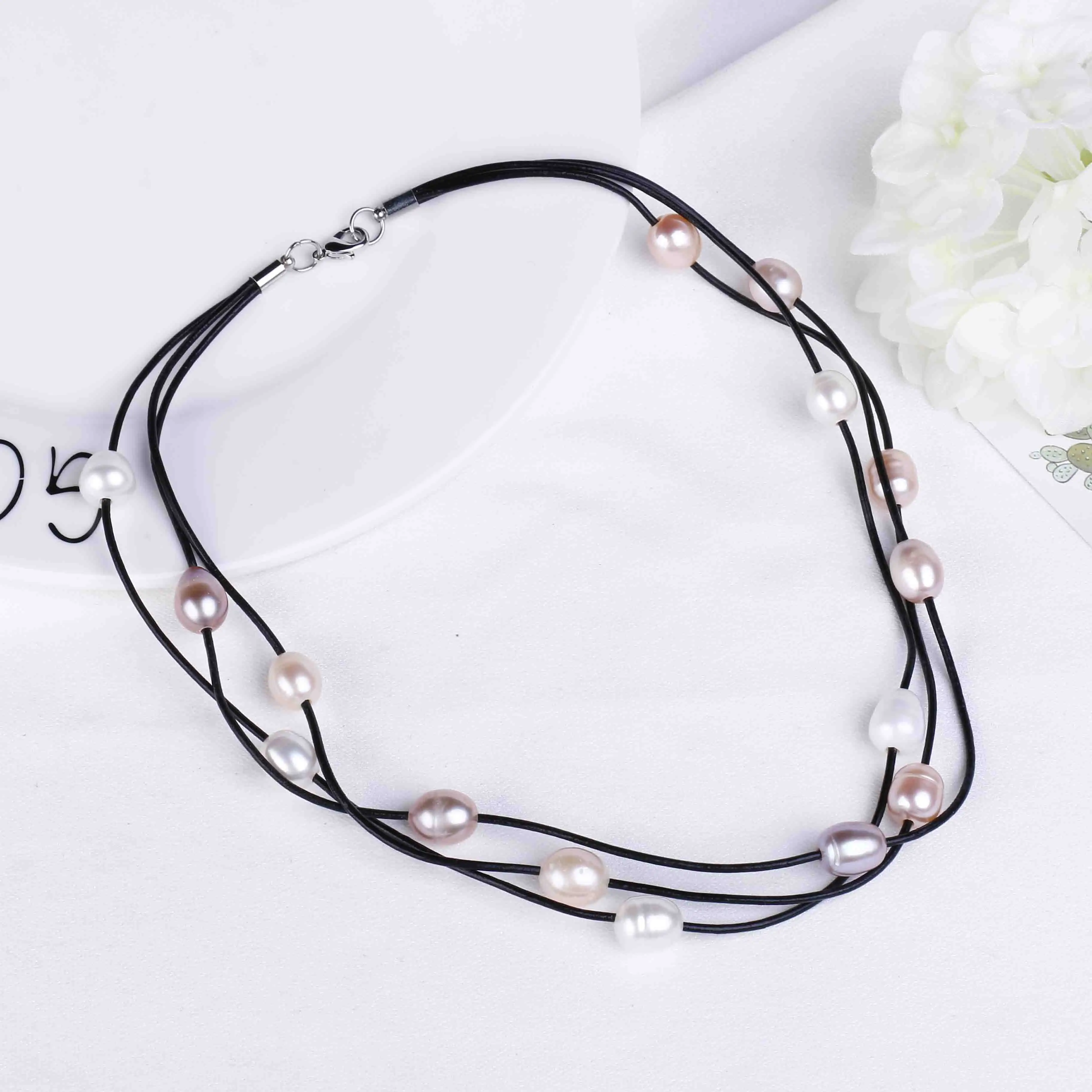 Natural Freshwater Baroque Strand Leather Cord Pearl Choker Pearl Necklace