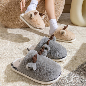 Vente directe en gros PVC semelle antidérapante pantoufles en fourrure doublure en peluche cerf coton pantoufles avec style chaud en gros - Product Image 4