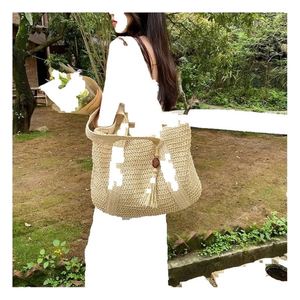 Sacs Géométriques Tissés Faits Main au Vietnam pour Femmes, Grandes Pochettes à Bandoulière, Sacs de Plage Tricotés Imperméables - Product Image 1