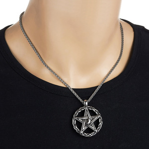 Collar de Acero Inoxidable con Colgante de Estrella de Cinco Puntas para Hombre, Estilo Punk Vintage, Pentagrama Lunar, Personalizado de Fábrica, Venta al por Mayor - Product Image 2