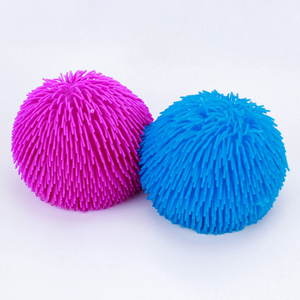 Pelota de Goma Elástica y Esponjosa de Pelo Corto, Juguete de Peluche Relleno de Aire, Ideal para Fiestas al Aire Libre, Unisex, Anime - Product Image 5