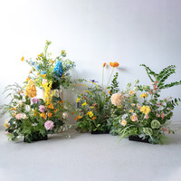 Vente en gros de compositions florales artificielles multicolores en soie de style européen pour centre de table de mariage, décoration d'événements et de fêtes, et enterrement de vie de jeune fille