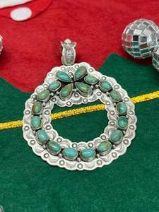 COLLECCIÓN NAVIDEÑA, COLGANTE DE TURQUESA KINGMAN EN PLATA DE LEY HECHO A MANO PARA MUJER - Product Image 4