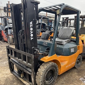 Chariot élévateur d'occasion de 3 tonnes, à essence, avec mât à deux étages et fourches de 1070 mm, à vendre - Product Image 6