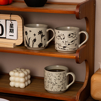 Vente en gros OEM Personnalisé Tasse en céramique motif chat style line art simple, Tasse à eau, Tasse à thé motif chat mignon, Tasse à café tulipe, Tasse à lait en relief, Mug en céramique