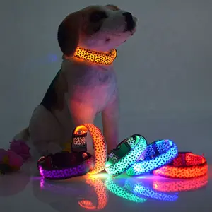 Роскошный дизайнерский ошейник с принтом для домашних животных, отражающий ошейник для собак со светодиодным освещением, ошейник для собак