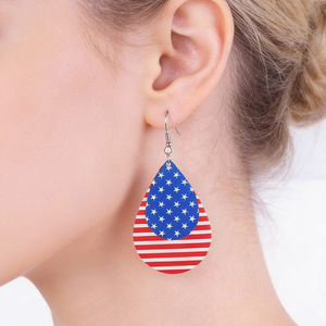 Pendientes con diseño de estrellas a rayas rojas, blancas y azules para el Día de la Independencia estadounidense, pendientes de acrílico para mujer. - Product Image 2