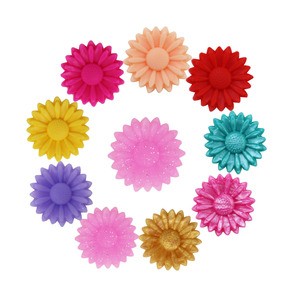 Nouveautés 2024 : Perles focales en silicone Daisy, turquoise, rose et or, 22 mm, avec paillettes, pour la création de stylos, colliers et bijoux DIY - Product Image 1