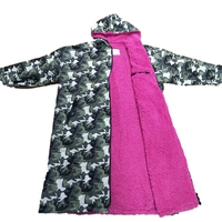 Robe de change imperméable à faible MOQ, logo personnalisé, manches longues, coutures thermosoudées, pour enfants et adultes, parka de bain