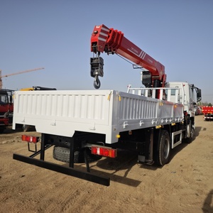 Grúa Montada en Camión HOWO NX H77L Cabina 4x2 Personalizable, Pluma Telescópica de 10 Toneladas para Elevación y Transporte de Equipo Pesado de Larga Distancia - Product Image 5