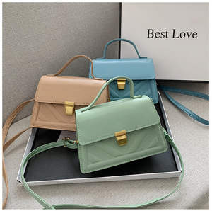 กระเป๋าแฟชั่นใบเล็กสำหรับผู้หญิงรุ่นใหม่มาแรงสไตล์เกาหลีเรียบง่ายปักลายเส้นกระเป๋าสะพายข้างสำหรับสุภาพสตรี - Product Image 2