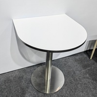 Ensemble de table de salle à manger ronde en acier inoxydable de luxe léger pour hôtel et cantine, pour bars et bistrots