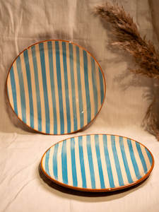 Plato de Gres Cerámico Hecho a Mano, con Rayas Azul Turquesa, Apto para Microondas, para Restaurantes y Hoteles de Lujo - Product Image 3