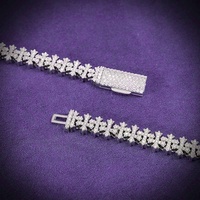 Chaîne Cubaine Maillons Croisés pour Homme, Style Hip Hop 8MM, GRA Moissanite VVS Couleur D Sertie (Iced Out Bling), en Argent Sterling 925, Passe le Testeur de Diamant