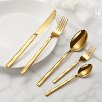 Ensemble de couverts en acier inoxydable moderne, cuillères, fourchettes, couteaux argentés, vaisselle de restaurant, prix bas pour la maison et les fêtes