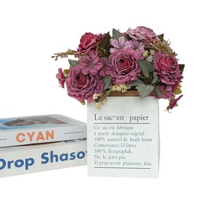 Bouquet de roses artificielles Plain Realm, 7 têtes, fleurs en soie multicouches avec bords brûlés pour la décoration intérieure et les accessoires de mariage - Product Image 5