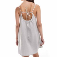 Fabricants de vêtements personnalisé printemps été licou gris rayure mandrin sur trapèze a-ligne réglable bandoulière mini robe