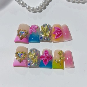 <span class=keywords><strong>Uñas</strong></span> Postizas Hechas a Mano, Estilo Floral Europeo Americano, Diseño Corto de Pico de Pato, Tallados Tridimensionales en Relieve - Product Image 1