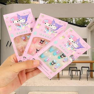 Uñas postizas Hello Kitty, 12 piezas, pegatinas de uñas para niños, diseños divertidos para hacer tú mismo - Product Image 5