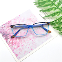 Lunettes de soleil tendance pour femmes, fabriquées avec un cadre en acétate de haute qualité et des verres en PC durables, adaptées aux femmes