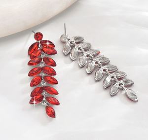 Boucles d'oreilles pendantes tendance été style européen et américain, luxueuses pour mariage et spectacle, en alliage brillant et cristal, nouvelle collection pour présentatrices - Product Image 6