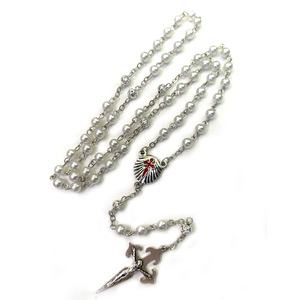 Collier chapelet en fausses perles 6MM, pendentif croix vintage en alliage, chaîne perlée, bijoux religieux pour femmes et hommes - Product Image 2