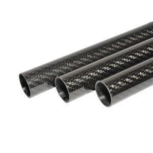 Tubo de fibra de carbono ligero de rendimiento negro para perforar y transportar ideas en equipos deportivos - Product Image 6