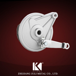 우수한 알루미늄 우측 스쿠터 예비 부품 CG125 드럼 브레이크 커버 야마하용 - Product Image 3