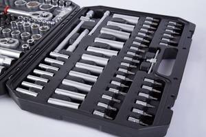 Kit d'outils à douilles de haute qualité 171 pièces avec mallette rigide, pour réparation automobile, comprenant clés à douilles et cliquet, ensemble d'outils à main 171 pièces - Product Image 4