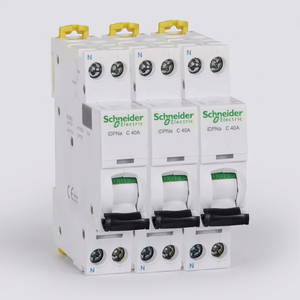 Interruptor Automático de Ancho Reducido MCB Acti 9 Serie 1P+N C6A de Cobre para Protección Eléctrica en Hogares y Edificios Comerciales - Product Image 1