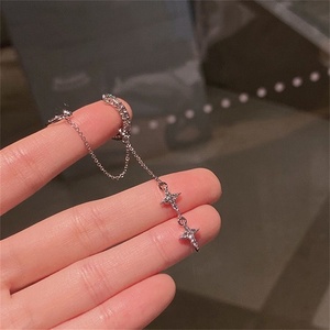 Boucle d'<span class=keywords><strong>oreille</strong></span> manchette non-percée en cristal argenté brillant avec pampille, pour femme, bijou <span class=keywords><strong>de</strong></span> <span class=keywords><strong>piercing</strong></span> <span class=keywords><strong>de</strong></span> cartilage en strass étoile - Product Image 4