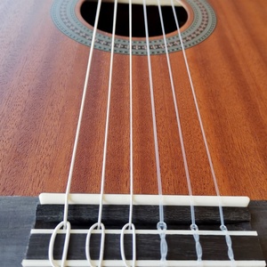 <span class=keywords><strong>Guitarra</strong></span> Clásica Eléctrica Hecha a Mano con Cuerpo de Caoba y Cutaway, Estilo Vintage Español, con Cuerdas de Nylon, <span class=keywords><strong>Precio</strong></span> de Fábrica al Por Mayor - Product Image 4