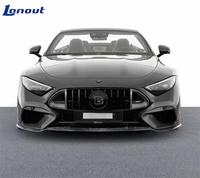 Mercedes Benz SL63 SL43 améliorée avec des aérations avant en fibre de carbone sèche de style B, un lèvre avant, des jupes latérales, un lèvre arrière et un spoiler arrière.