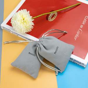 Sac à bijoux en microfibre de velours de luxe personnalisé avec cordon de serrage, sac de faveur de mariage pour l'emballage de cadeaux et le rangement de bijoux - Product Image 5