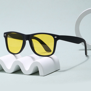 <span class=keywords><strong>Gafas</strong></span> <span class=keywords><strong>de</strong></span> <span class=keywords><strong>Sol</strong></span> Deportivas Retro Cuadradas <span class=keywords><strong>con</strong></span> Logotipo Personalizado al por Mayor, Protección UV400, Montura Completa <span class=keywords><strong>de</strong></span> Plástico, Unisex, Económicas - Product Image 5