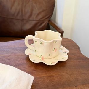 Ensemble de tasses à café et soucoupes en céramique <span class=keywords><strong>marocaine</strong></span> faites à la main, forme irrégulière plissée, écologique, résistant à la chaleur. Assiettes à dessert incluses. - Product Image 6