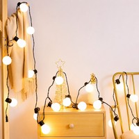 Guirnalda de Luces LED RGBIC para Exteriores con Control Remoto y Función de Atenuación, Ideal para Pérgolas, Patios y Eventos