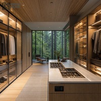 Dressing Walk-in en Bois Écologique de Précision Allemande avec Portes Coulissantes Électriques en Verre et Îlot de Dressing Intelligent