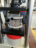 Machine d'essai de compression du béton à contrainte constante automatique 3000KN, normes ASTM/CE