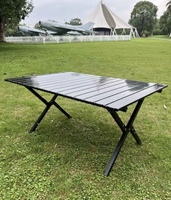 Table à manger extérieure moderne portable en métal et fer Mobilier durable pour plage pique-nique camping Utilisation extérieure