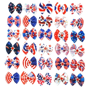 อุปกรณ์ตกแต่งขนสัตว์เลี้ยง<span class=keywords><strong>ส</strong></span>ีแดง ขาว น้ำเงิน <span class=keywords><strong>ส</strong></span>ำหรับวันประกาศอิ<span class=keywords><strong>ส</strong></span>รภาพ ขายดี โบว์ผูกผมยางยืดสำหรับสัตว์เลี้ยง วันที่ 4 กรกฎาคม อุปกรณ์เ<span class=keywords><strong>ส</strong></span>ริมสำหรับกรูมมิ่งสัตว์เลี้ยง - Product Image 1