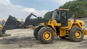 รถตักล้อยางมือสอง Volvo 10 ตัน พร้อมรถแบคโฮและรถตักขนาดเล็ก ปั๊มไฮดรอลิก MOOG เครื่องยนต์ Cummins อุปกรณ์หนัก เครื่องจักรก่อสร้าง - Product Image 2