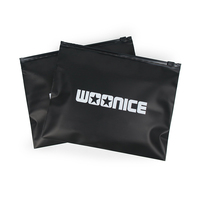 Sac en plastique refermable pour vêtements, imprimé avec un logo personnalisé, imperméable, noir mat, recyclable