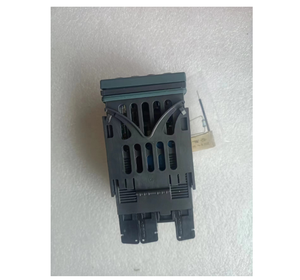 Nuevo controlador de temperatura/proceso Eurotherm serie 3200 3204, 3216, 3208, 32h8 3216/CC/VH/LRXX/R/XXX/S/ENG/ENG 3216/CC/VH/LRX - Product Image 3
