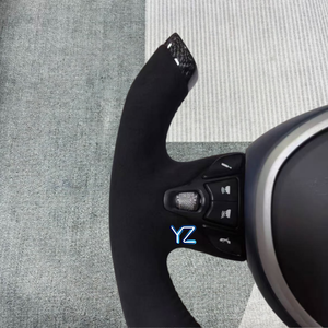 Volant de course YZ personnalisé en fibre de carbone à fond plat style F1 compatible avec <span class=keywords><strong>Aston</strong></span> <span class=keywords><strong>Martin</strong></span> DBX DB9 V8 DB5 DB6 <span class=keywords><strong>DB7</strong></span> DB11 Vantage - Product Image 3
