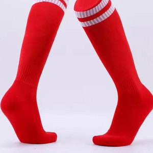 Vente en gros de chaussettes de sport pour hommes, personnalisables avec logo, couleur et taille, épaisses, confortables, respirantes et anti-humidité, pour le basketball - Product Image 5