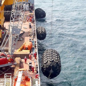 Defensa Neumática de Goma Tipo Yokohama, Resistente a Impactos, para Protección de Muelles y Embarcaciones - Product Image 2