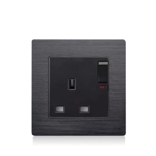 100000 Times Mechanical Life Brushed Aluminum Black 1 Gang Single 13A 3 Pole Square Pin Wall Socket