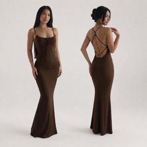 Vestido de mujer sexy con tirantes finos, sin espalda, largo hasta el suelo, de elastano, cintura natural, con cuentas, elástico, con tirantes cruzados, para resort o vacaciones - Product Image 1